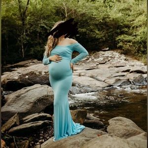 Maternity dress for photos